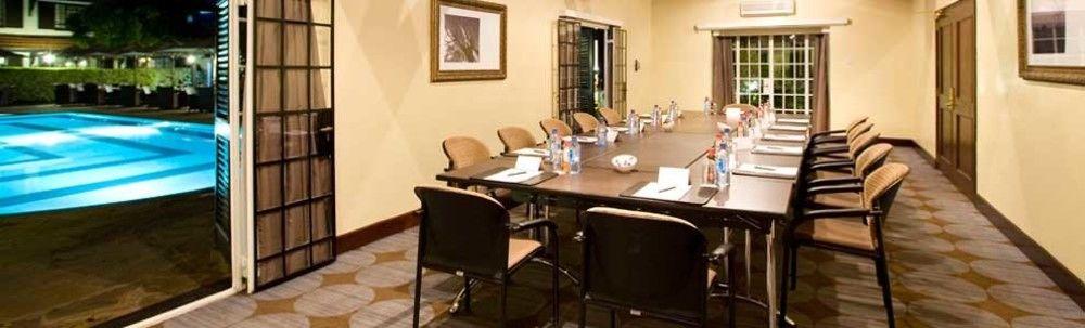 Southern Sun Mayfair Nairobi Bagian luar foto