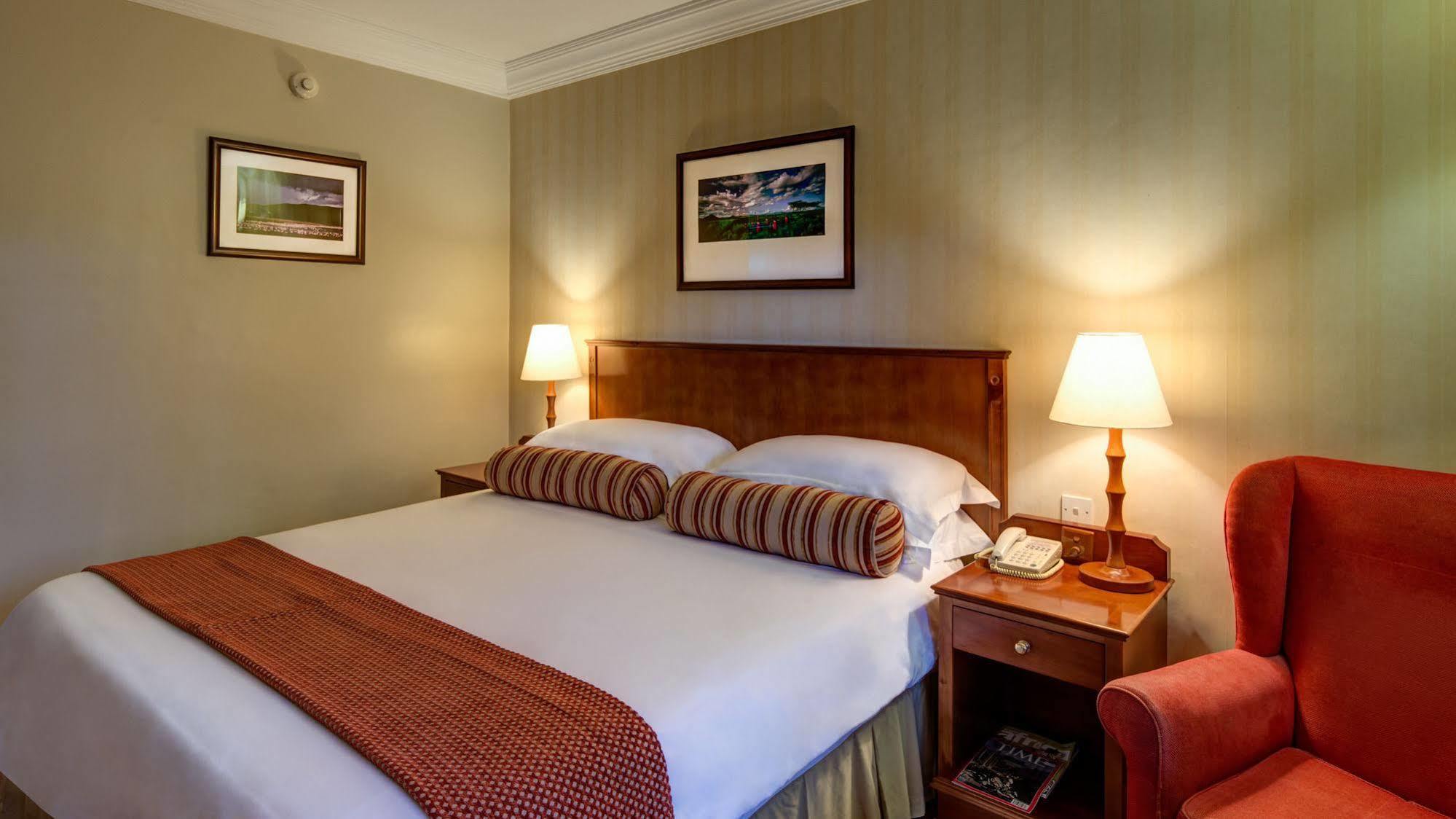 Southern Sun Mayfair Nairobi Bagian luar foto